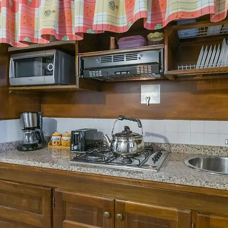 Ground Floor By Trasimeno Lägenhet