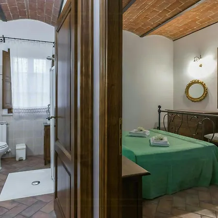 Lägenhet Ground Floor By Trasimeno