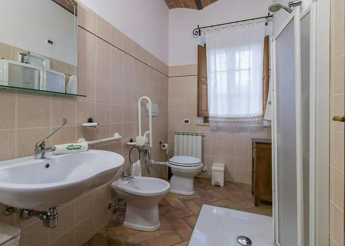 Lägenhet Ground Floor By Trasimeno